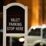 how much to tip valet