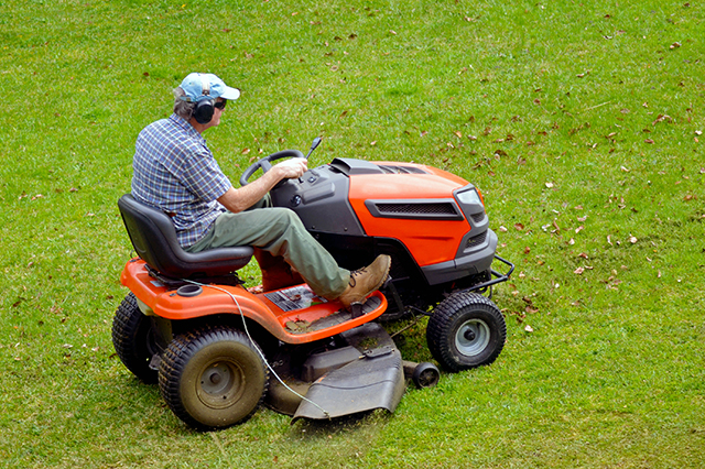 lawn mower servicing