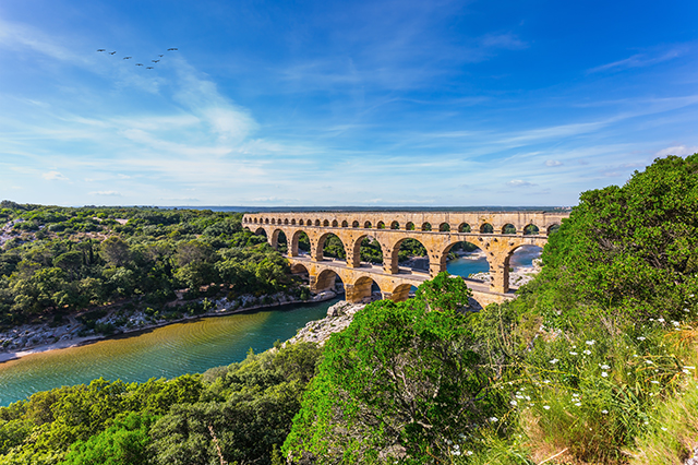 river cruise vacations Pont Du Gard, France.