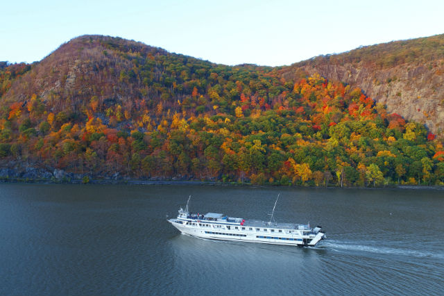 waterfront foliage views