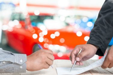 Why You Should Consider New Car Financing Outside of the Dealership