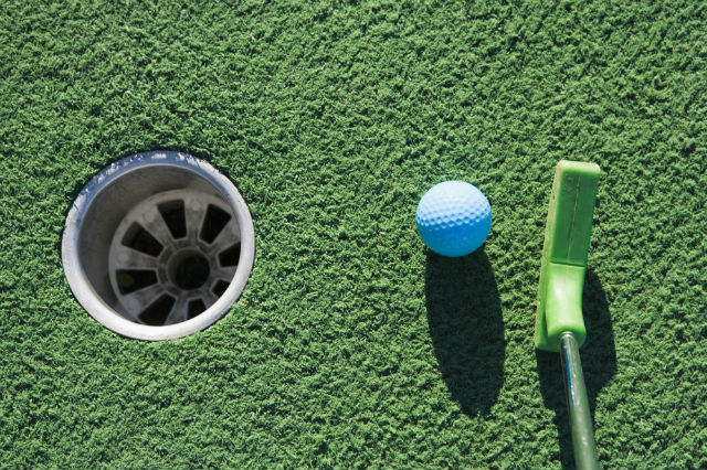 miniature golf courses