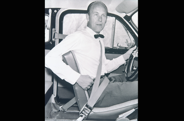 A Seat Belt History Timeline Your Aaa, What Was The First Car To Have Seat Belts