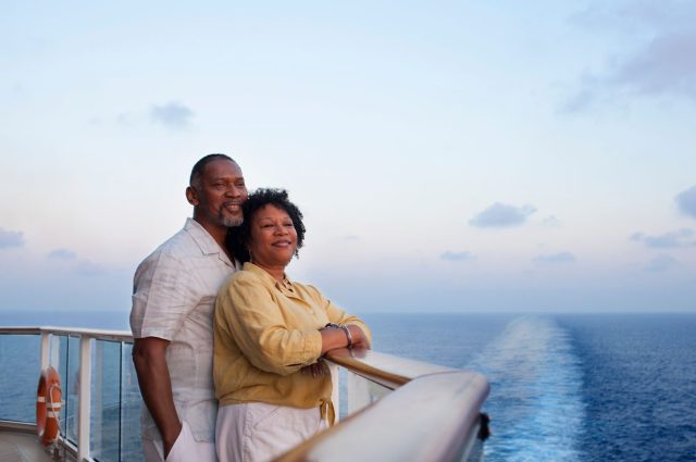 couple on cruise