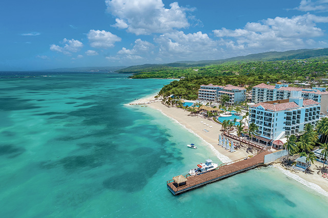 Sandals Dunns River